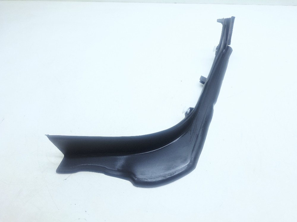 Acabamento Porta Malas Traseiro Direito Bmw M3 3.0 2026