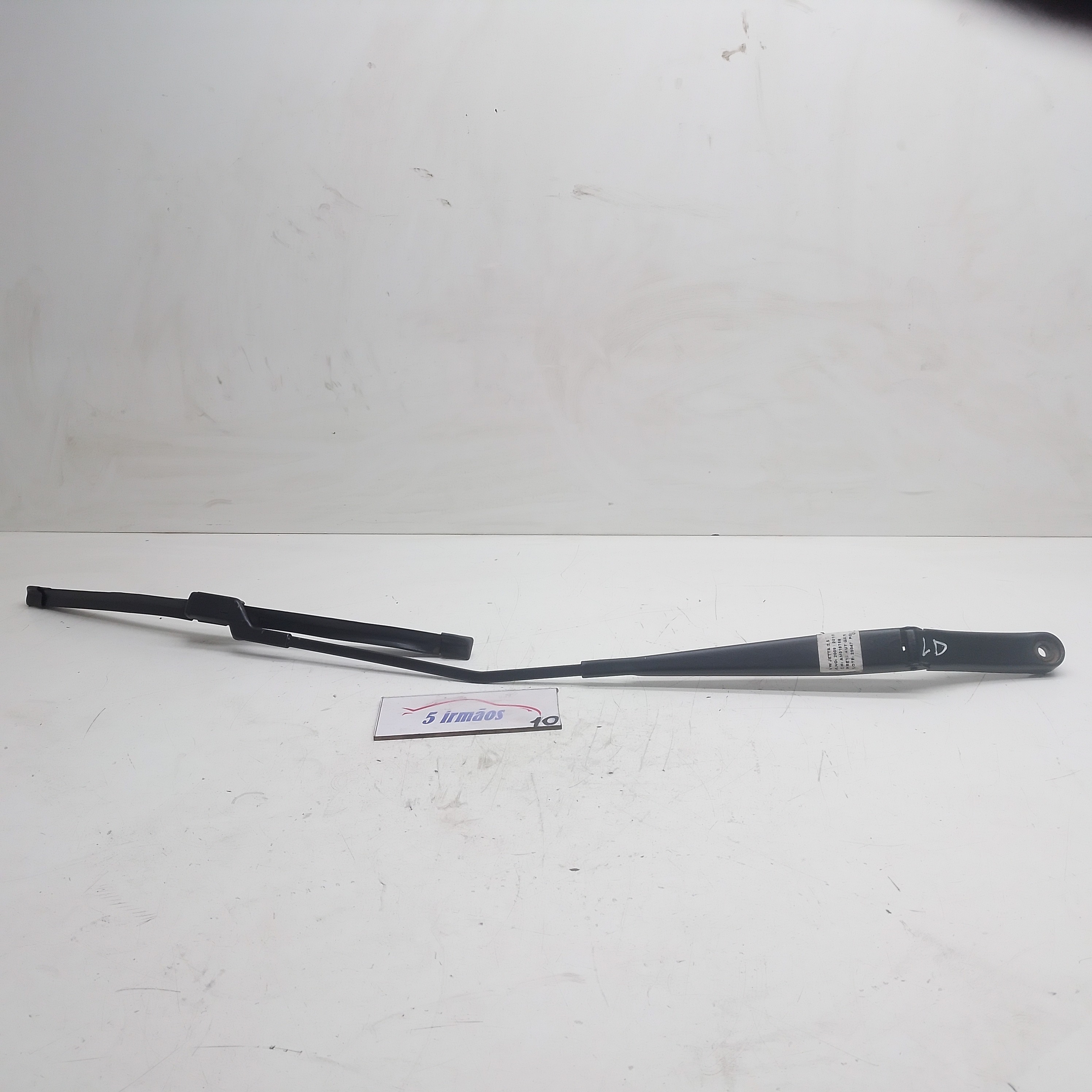 Braço Limpador Parabrisa Direito Vw Jetta Tsi 2.5 2010
