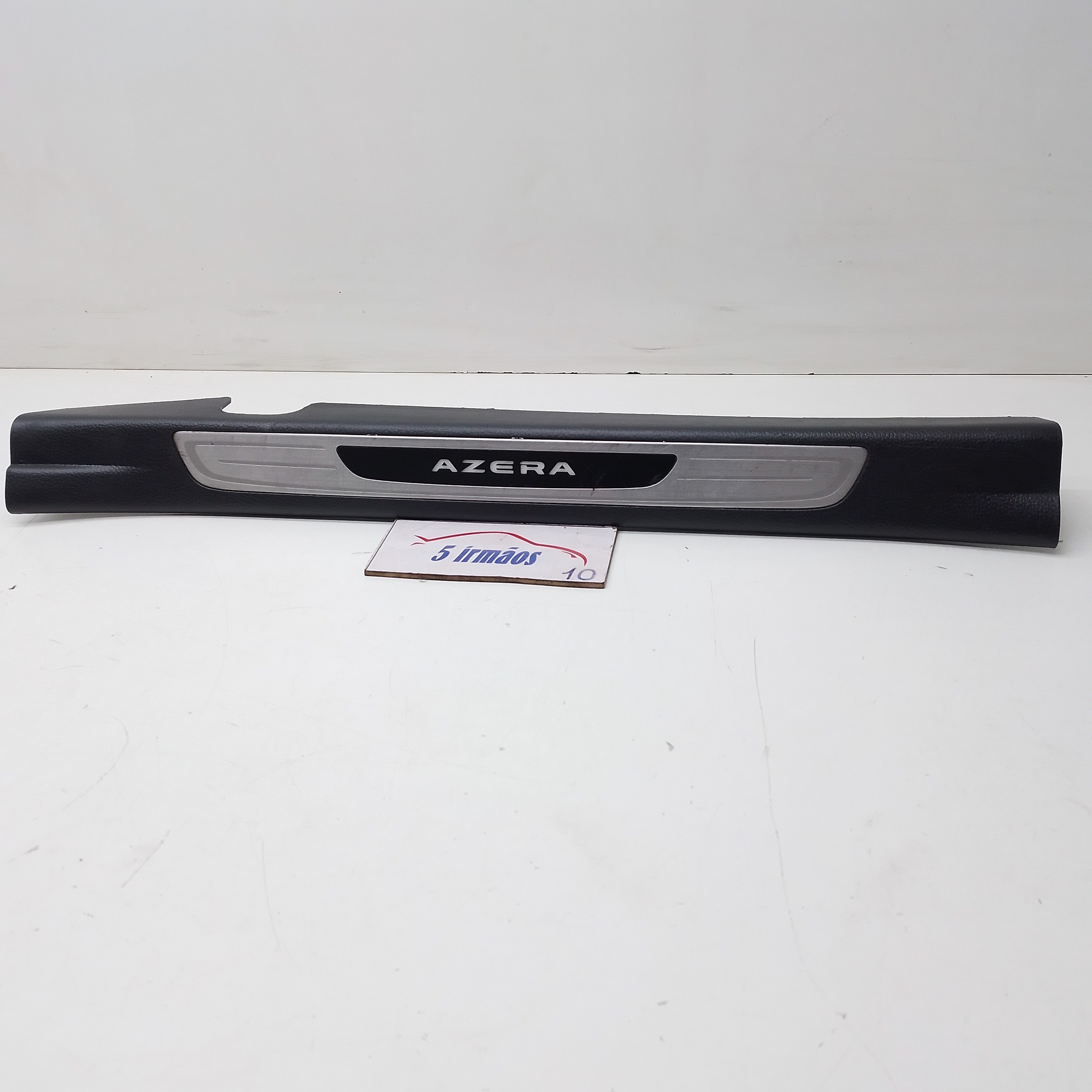 Soleira Dianteira Direita Hyundai Azera 3.0 V6 2012 / 2013