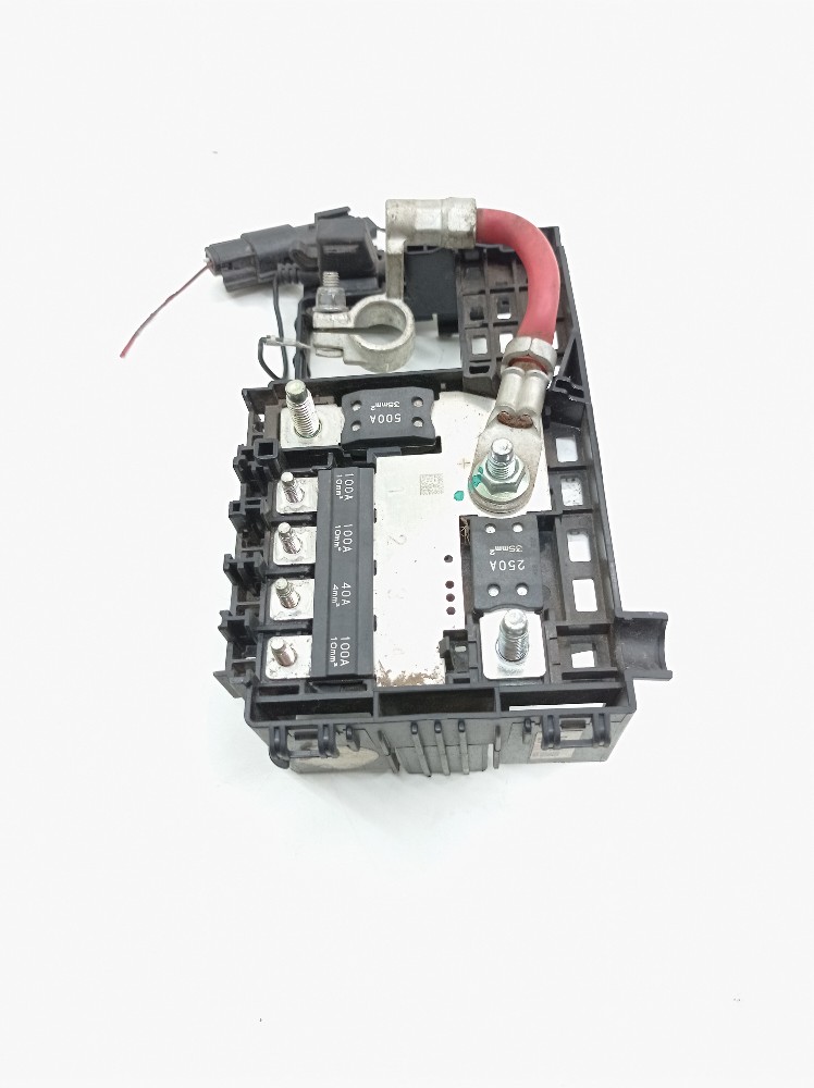 Placa Fusíveis Bateria Gm Equinox 2.0 2018 2019 84383428