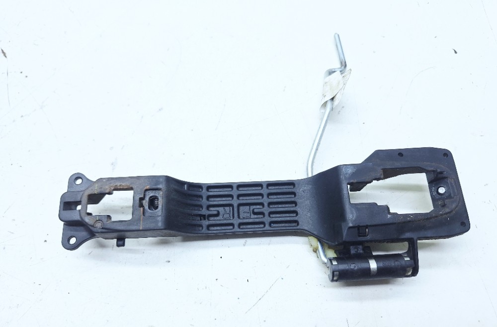 Suporte Maçaneta Externa Dianteira Direita Vitara 2.0 2012