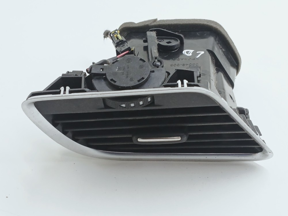 Difusor Ar Direito Audi Q3 1.4t 2015 2016 8u1820902c