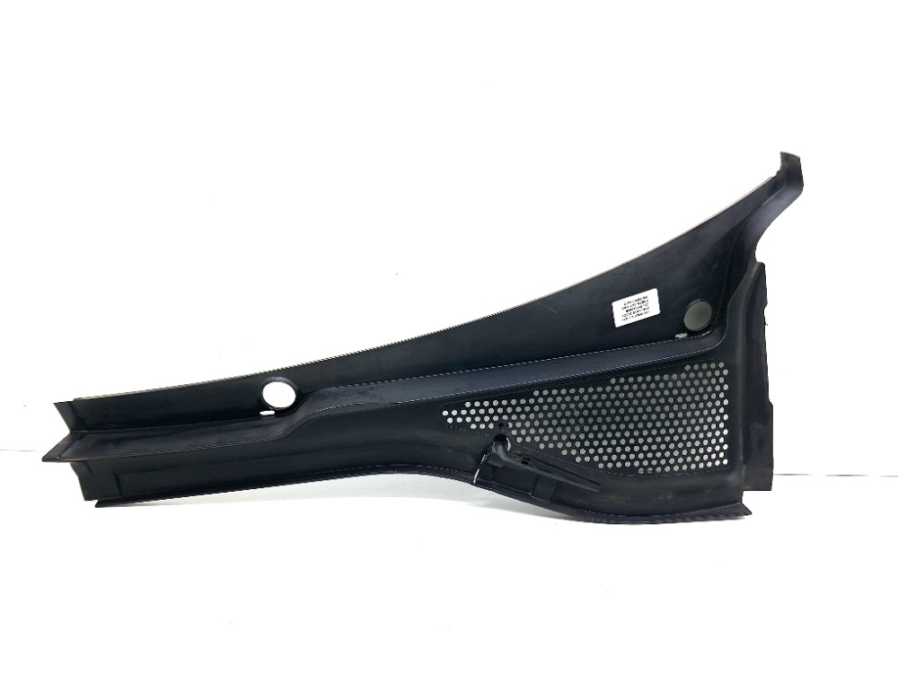 Acabamento Churrasqueira Esquerdo Vw Golf Gti 2.0 2015