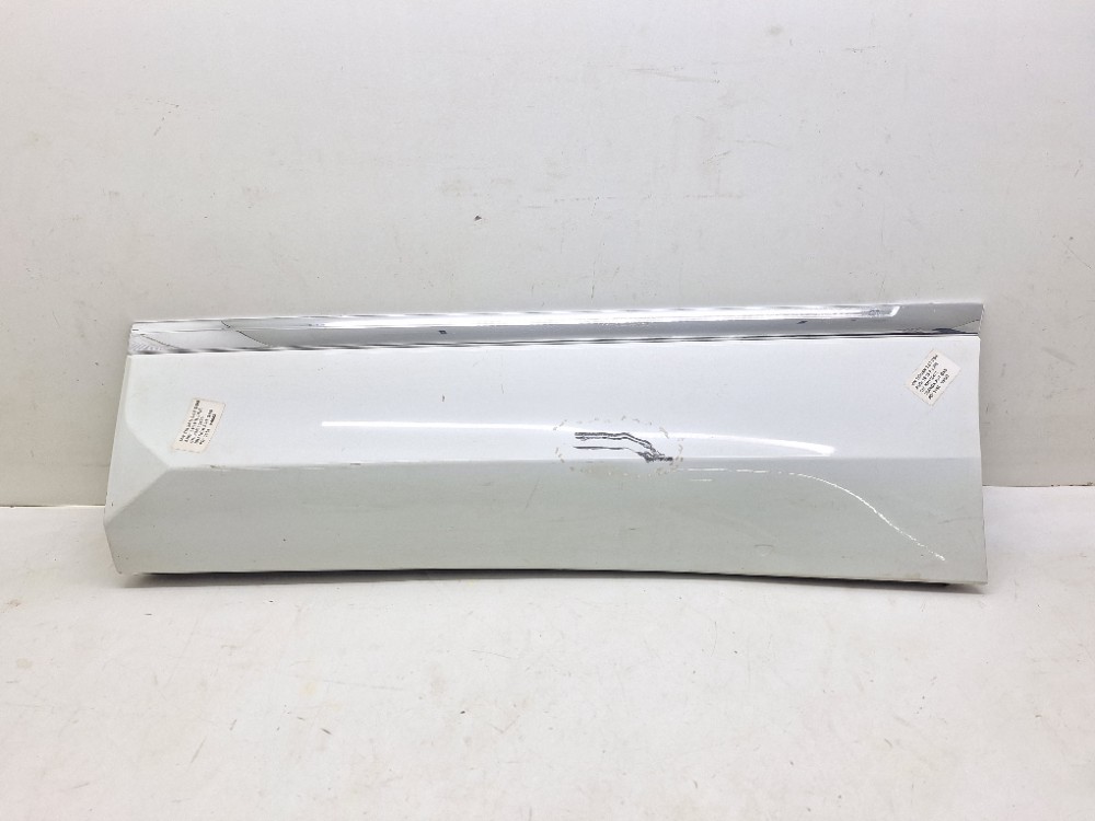 Acabamento Traseira Porta Esquerda Vw Tiguan Tsi 2.0 2021