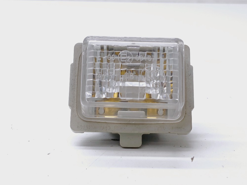 Lanterna Luz Placa Mercedes Cla200 1.6 2015 A2218200856