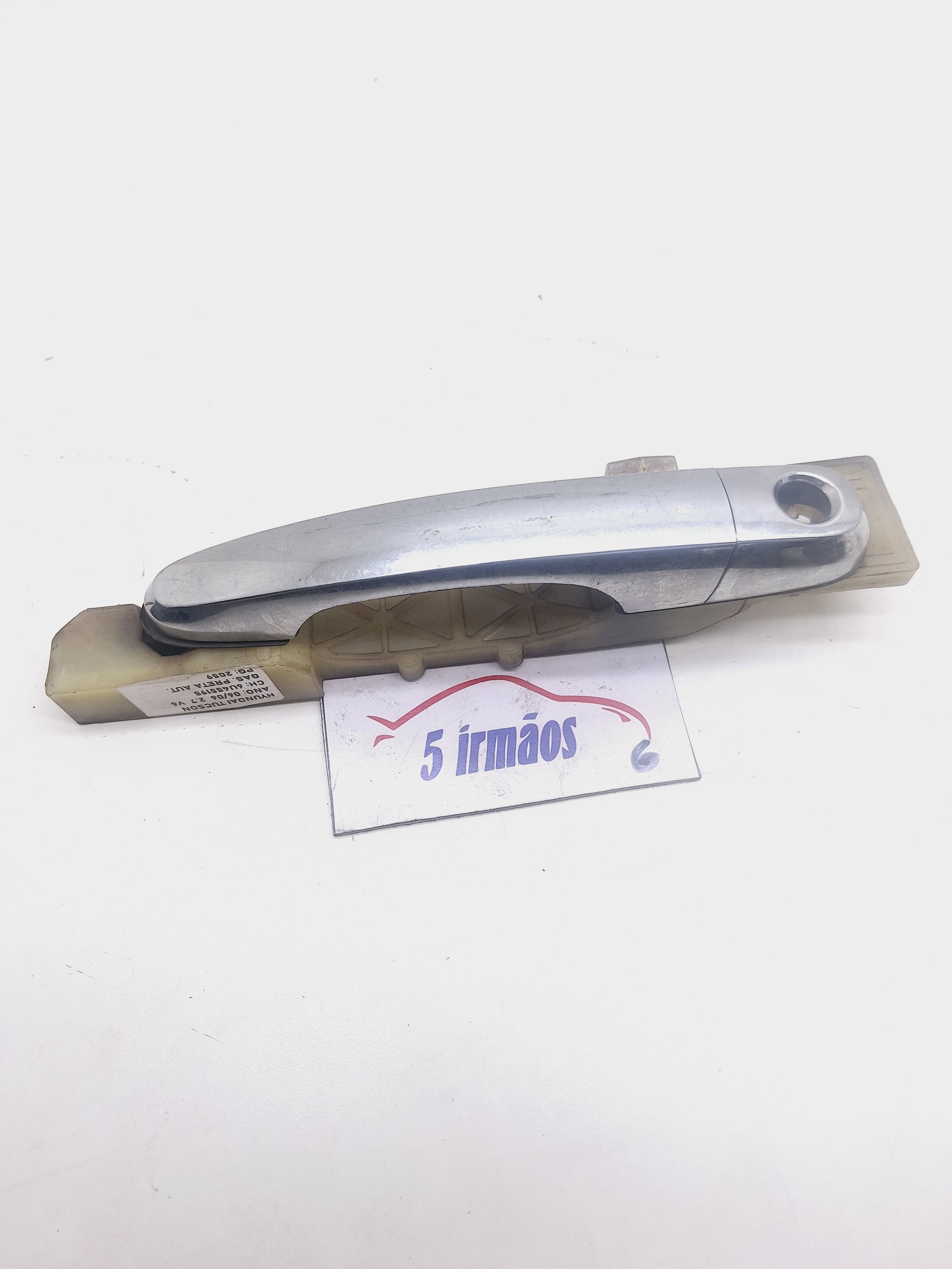 Maçaneta Externa Dianteira Esquerda Hyundai Tucson 2.7 2007 Prateado Dianteira