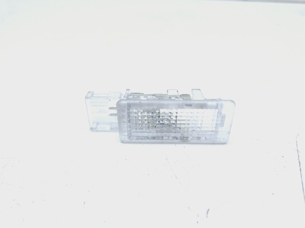 Luz Cortesia Vw Tcross Tsi 1.4 2019 2020 5q0947415
