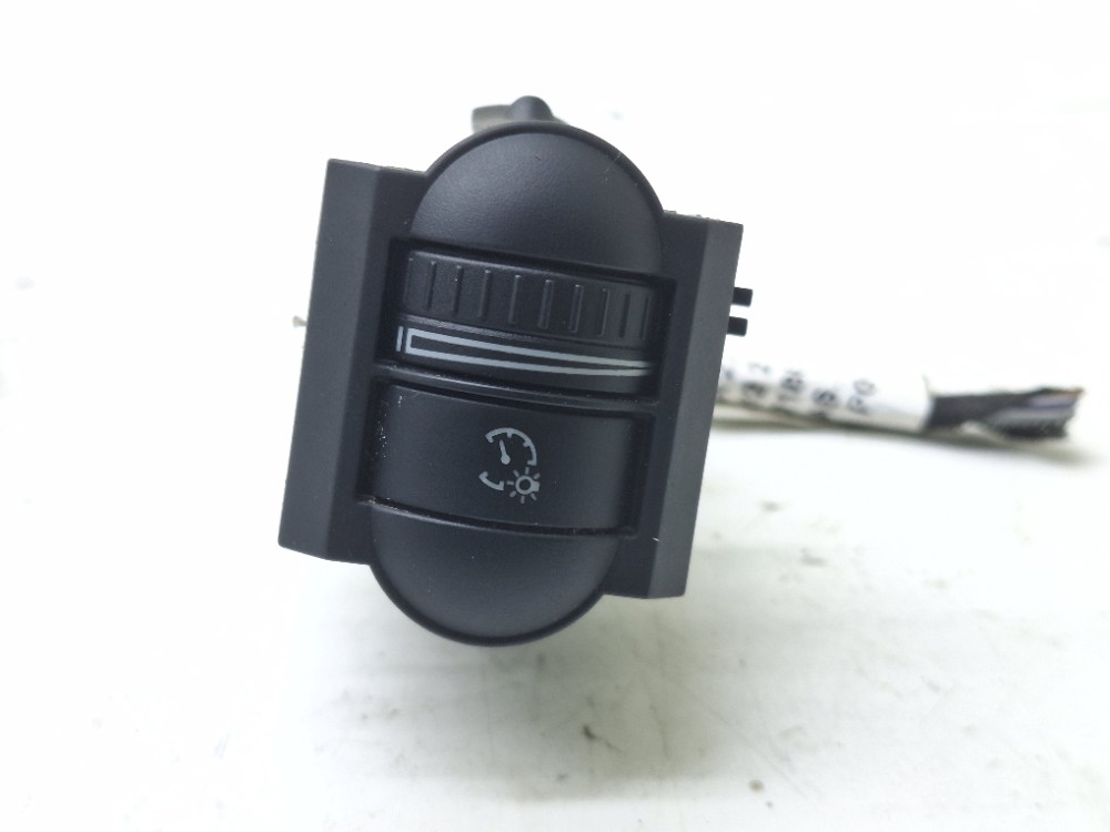 Botão Regulagem Luz Painel Volkswagen Jetta Tsi 2.0 2012