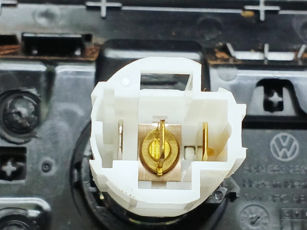 Difusor Central Traseiro Vw Tiguan 1.4 2019 5nn86328902
