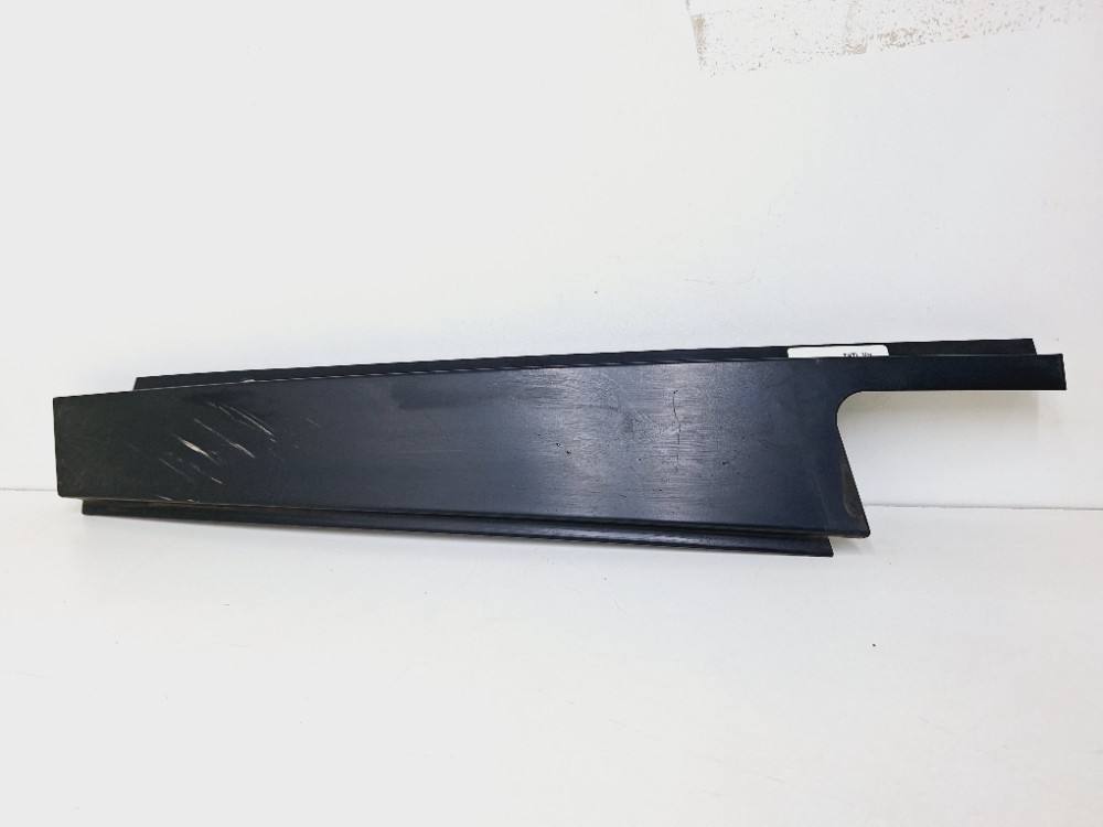 Acabamento Porta Traseira Esquerda Bmw X1 2.0 2010