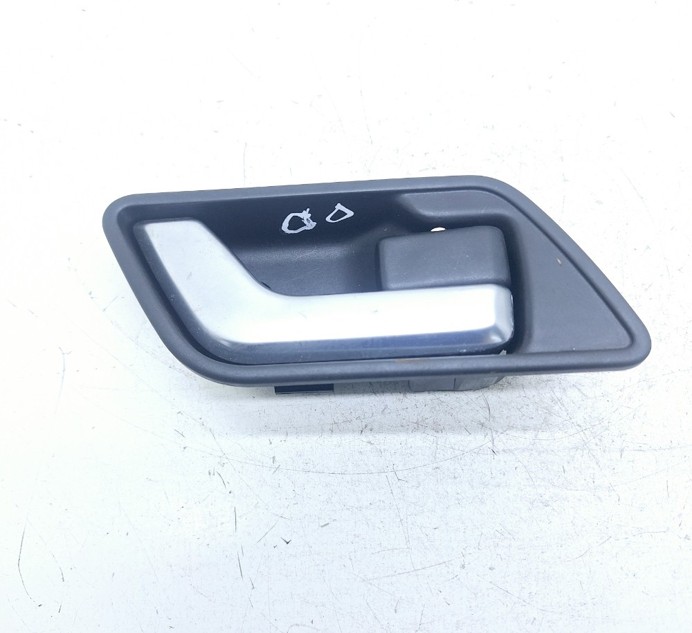 Maçaneta Interna Dianteira Direita Freelander 2 2.2 2013  Preto