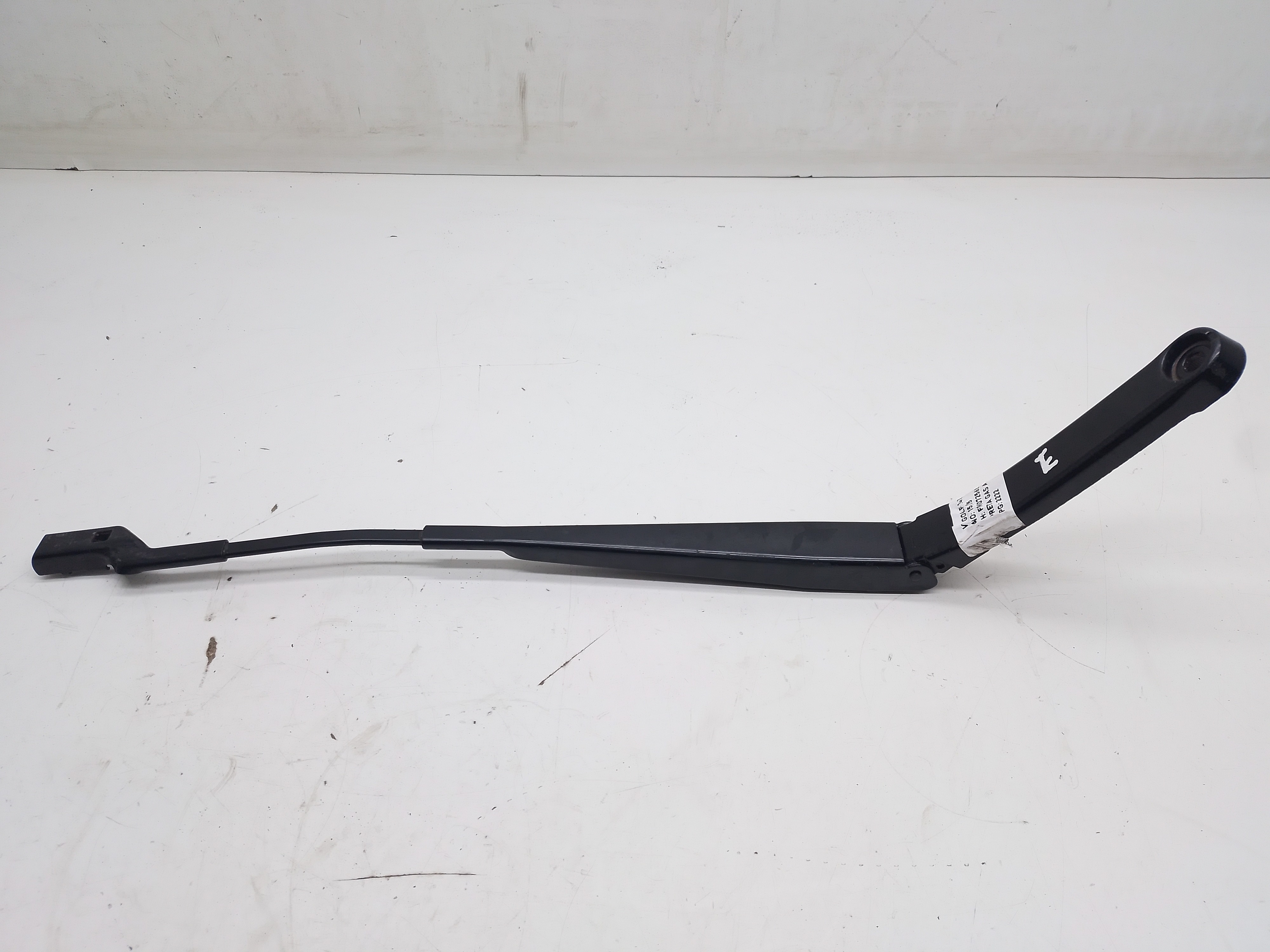 Braço Esquerdo Limpador Parabrisa Vw Golf Tsi 1.4 2014