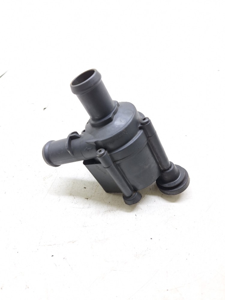 Bomba Água Auxiliar Audi A5 Tfsi Hatch 2.0 2018 06h121601n