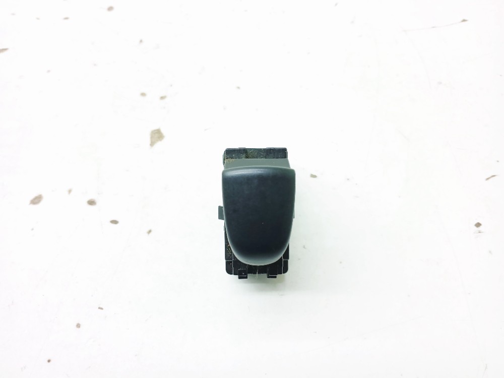 Comando Vidro Traseiro Direito Nissa  Kicks 1.6 2020
