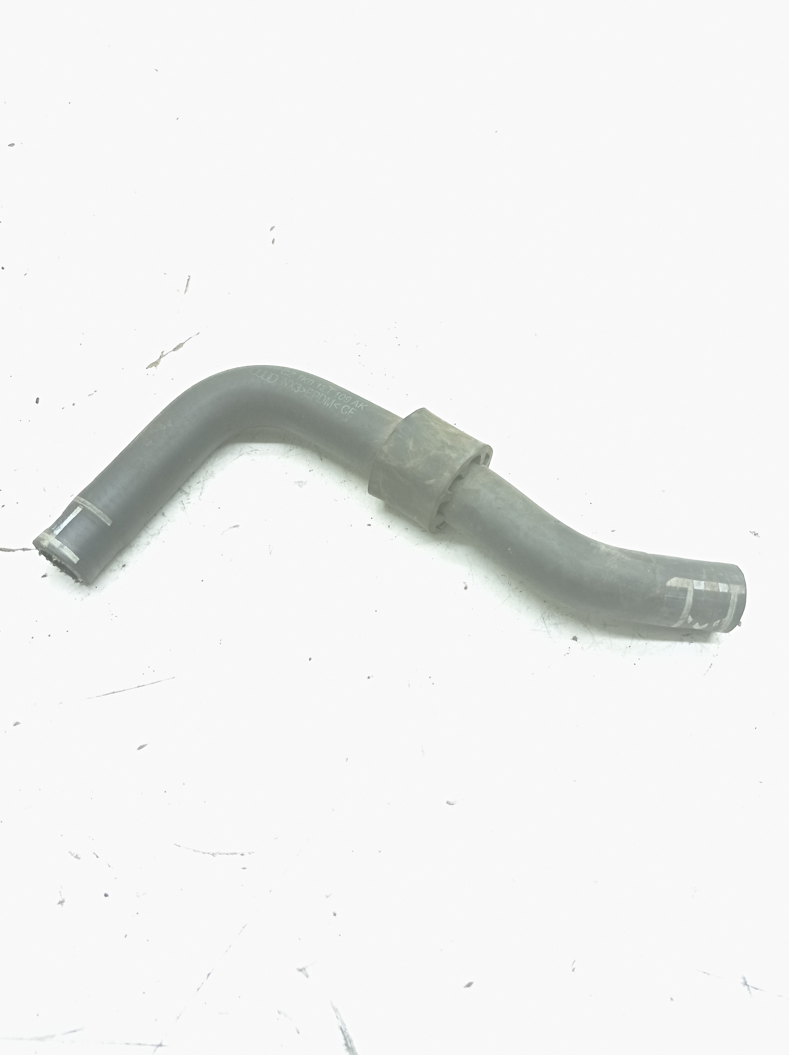 Mangueira Radiador Vw Passat Tsi 2.0 2009 2010 1k0121109ak