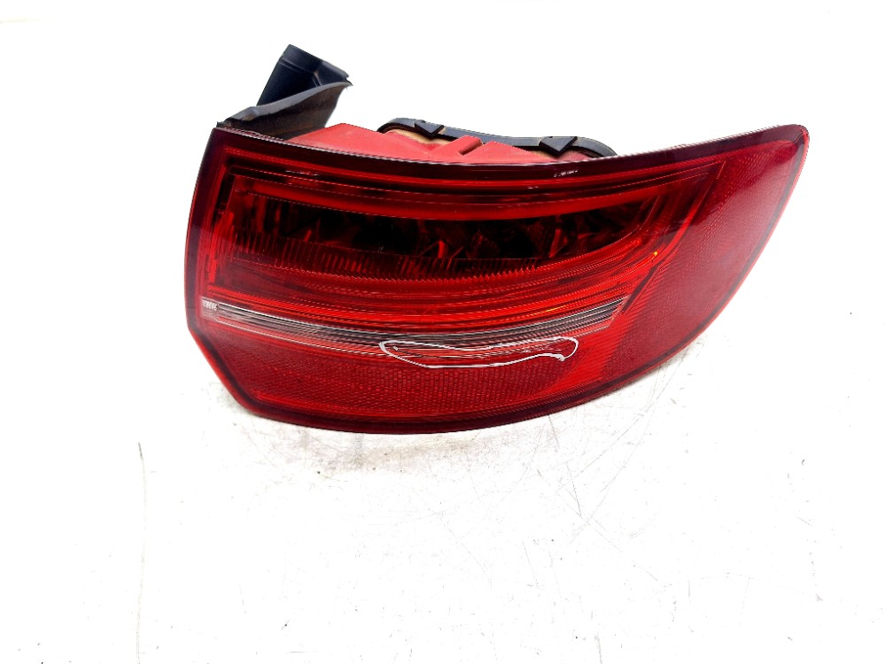 Lanterna Direita Audi A3 2.0 2010 2011 8p4945096e