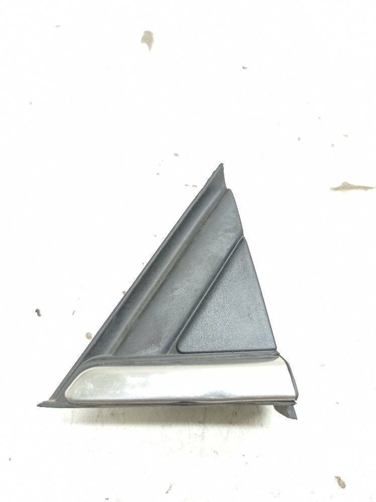 Acabamento Retrovisor Esquerdo Vw Taos Tsi 1.4 2023