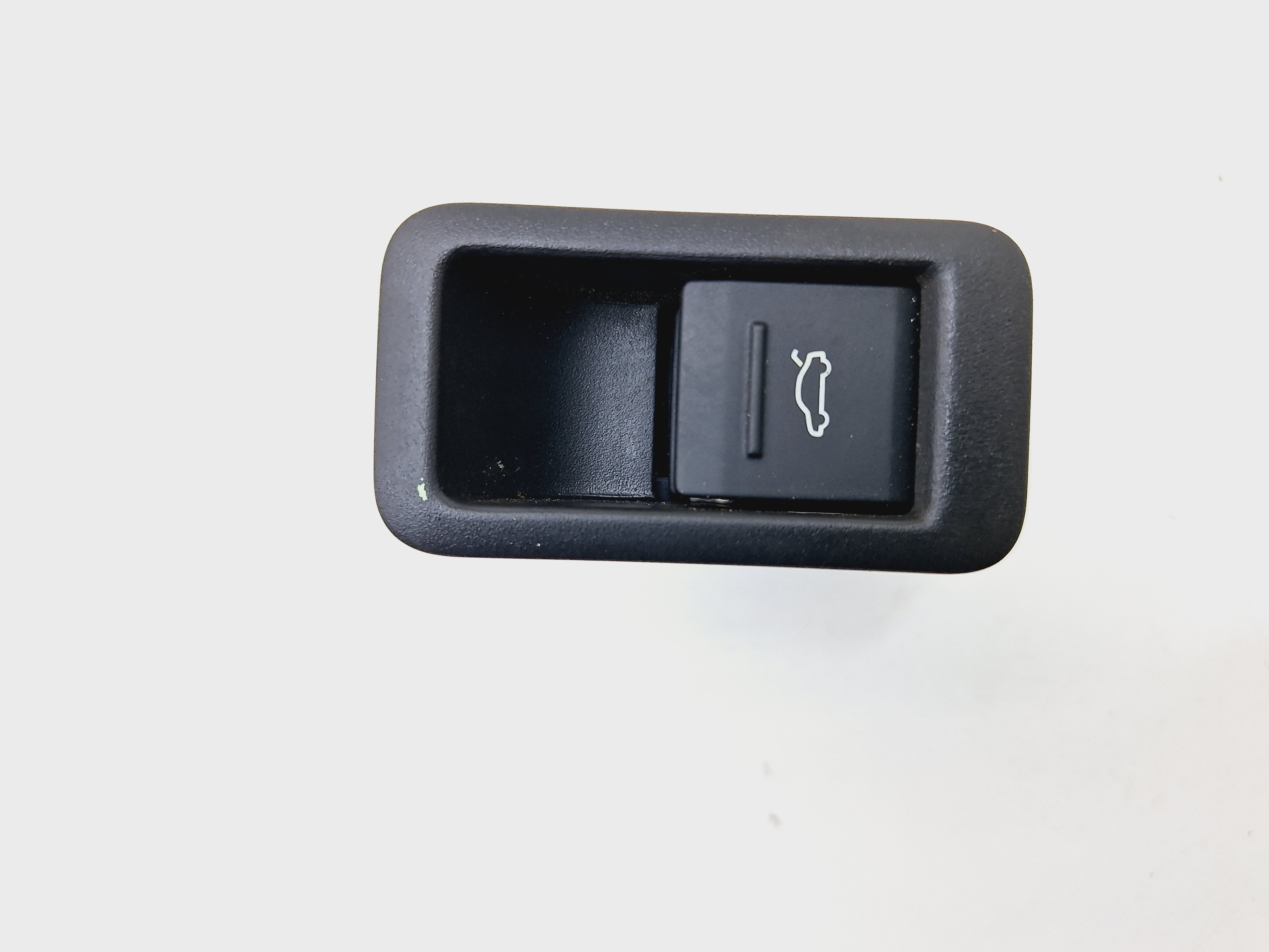 Botão Abertura Capô Audi A3 Sedan 2.0 2021/ 2022 Nº83a959831