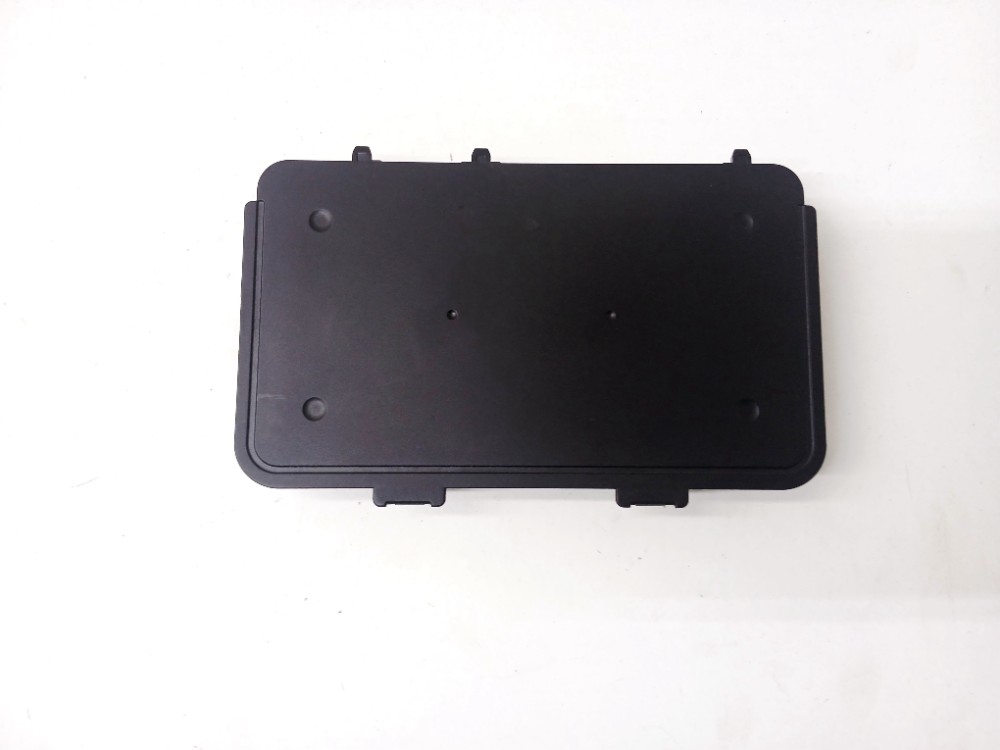 Modulo Carregador Indução Vw Jetta 2.0 Gli 2024 5na980611a