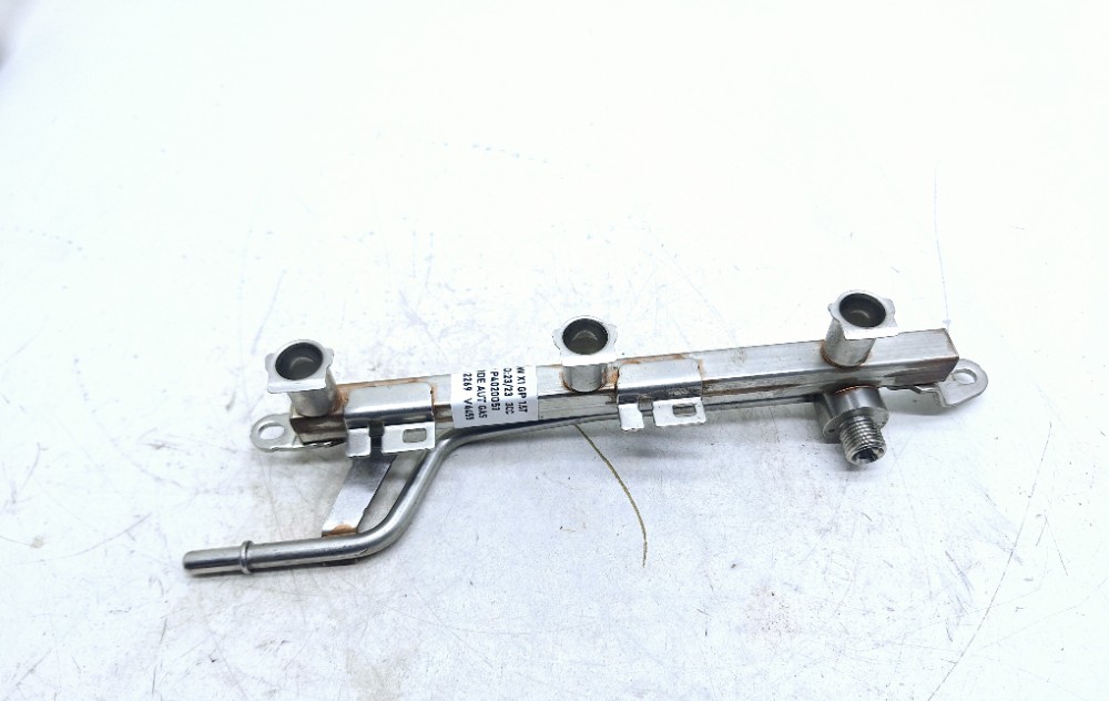 Flauta Bico Injetor Bmw X1 1.5 2023 1353990988