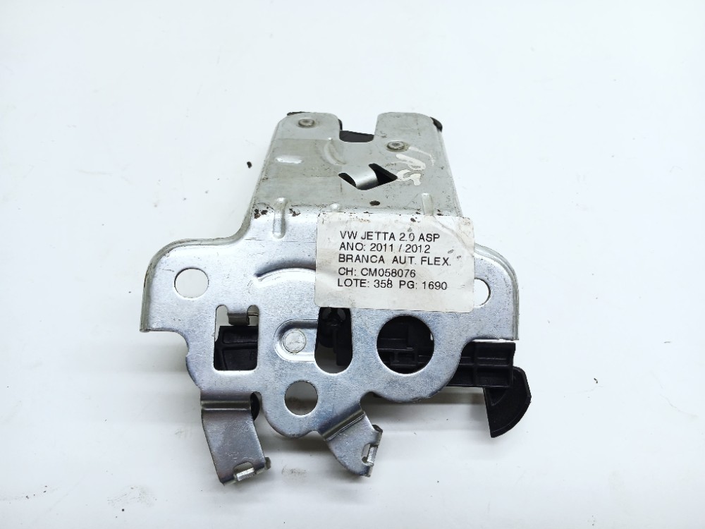 Fechadura Tampa Traseira Vw Jetta 2.0 2011 2012 5c6827505d