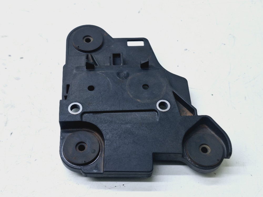 Suporte Módulo Volkswagen Taos Tsi 1.4t 2022 5q0614235