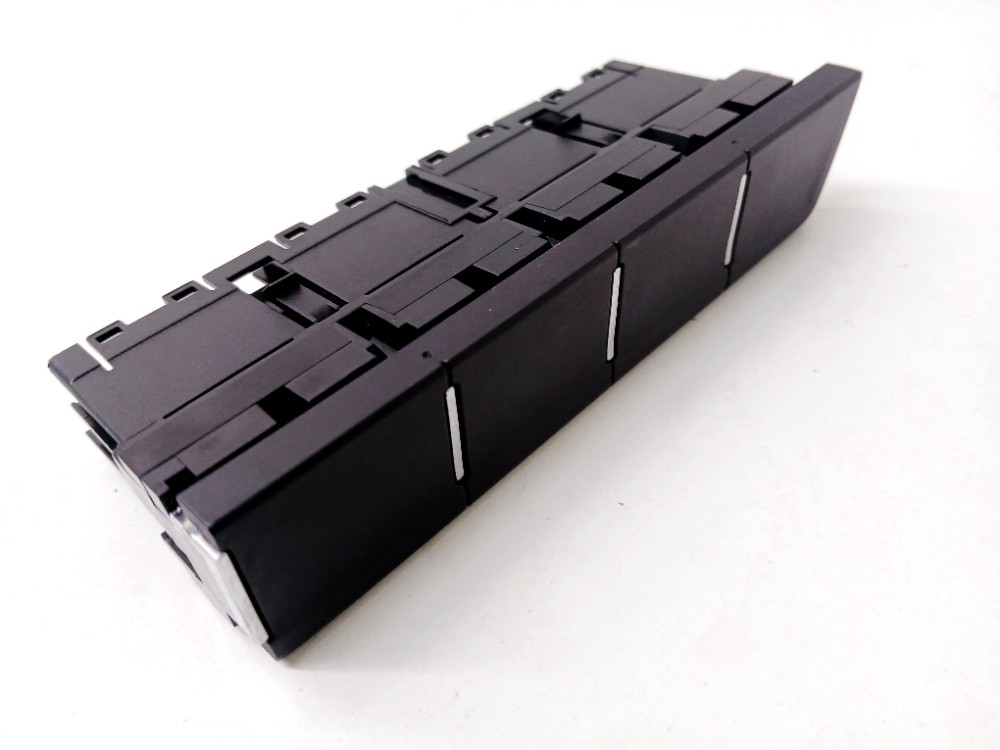 Botão Falso Console Vw Taos Tsi 1.4 2021 2022 5nb927238f