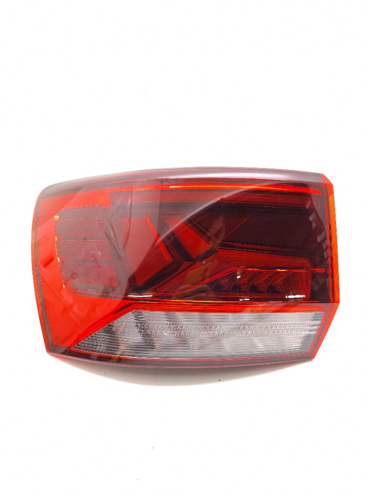Lanterna Traseira Esquerdo Vw Taos Tsi 1.4 2024 2gj945095a