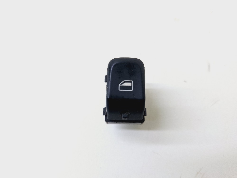 Botão Vidro Traseiro Esquerdo Audi Q3 1.4 2016 460959855