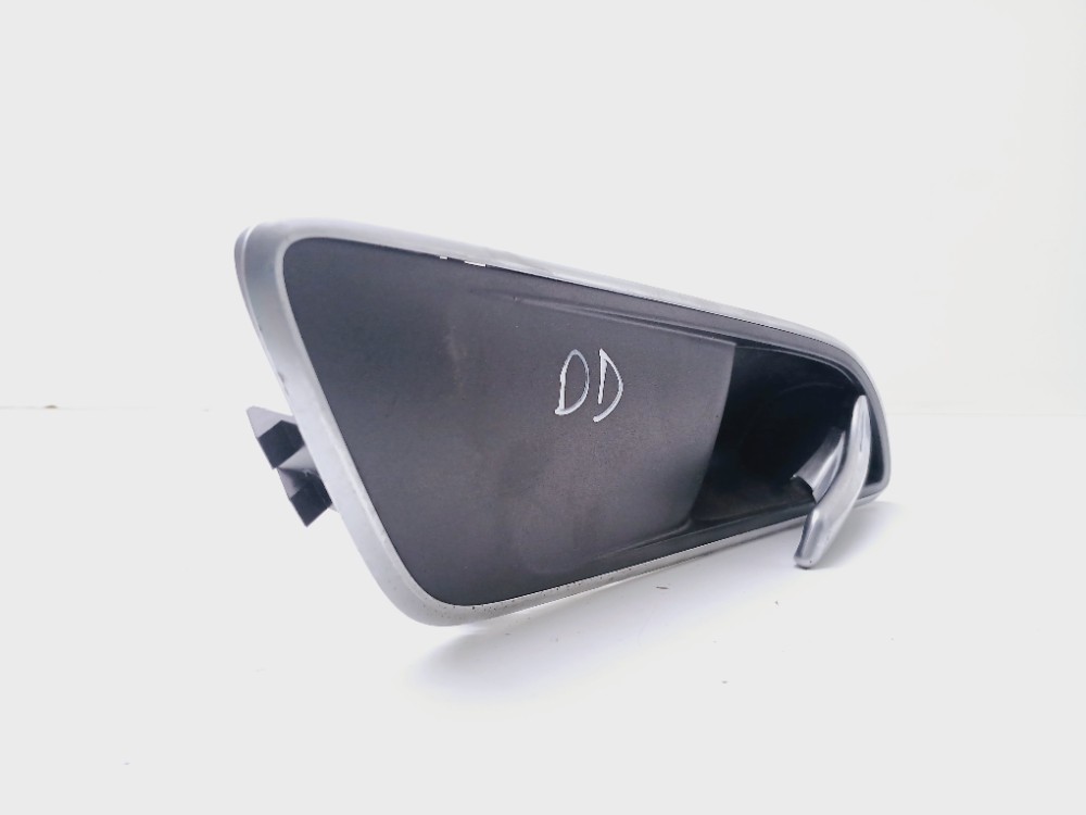 Maçaneta Interna Dianteira Direita Mercedes Cla200 1.6 2015