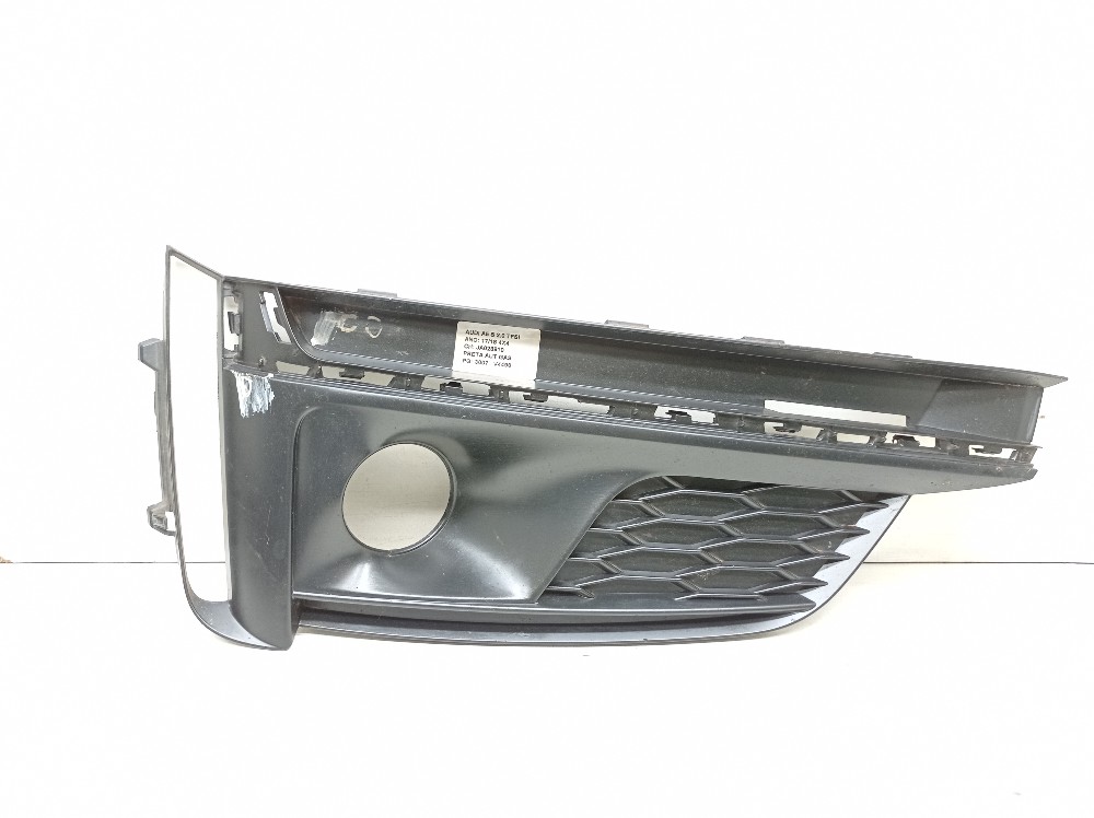Acabamento Farol Milha Dianteiro Esquerdo Audi A5 2.0 2017 Esquerdo