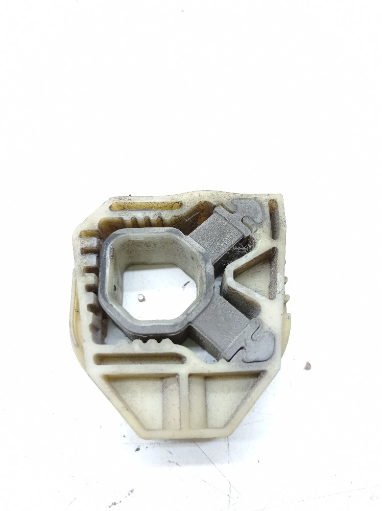 Suporte Coxim Radiador Vw Tiguan Tsi 2.0 2011 2012 1k0121357