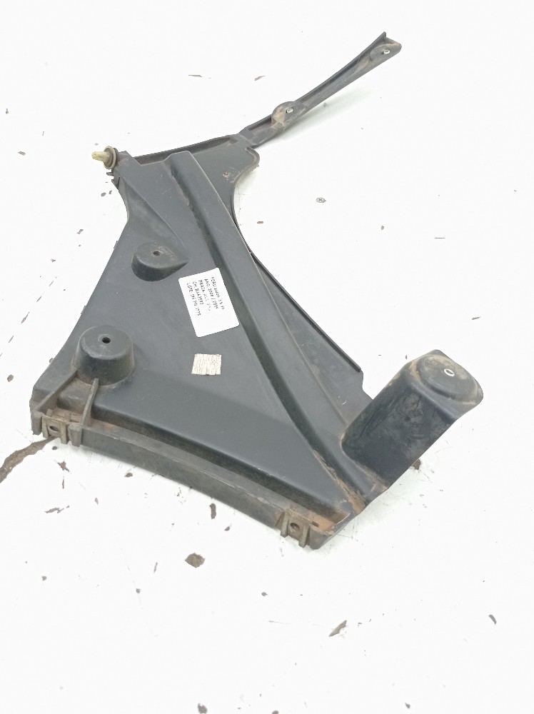 Guia Direito Parachoque Traseiro Ford Edge 3.5 2008 2009