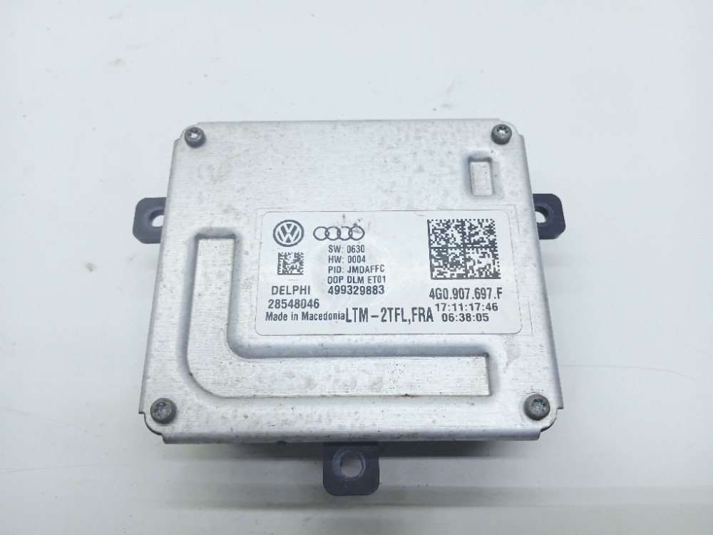 Módulo Reator Farol Direito Vw Passat Tsi 2.0 2018