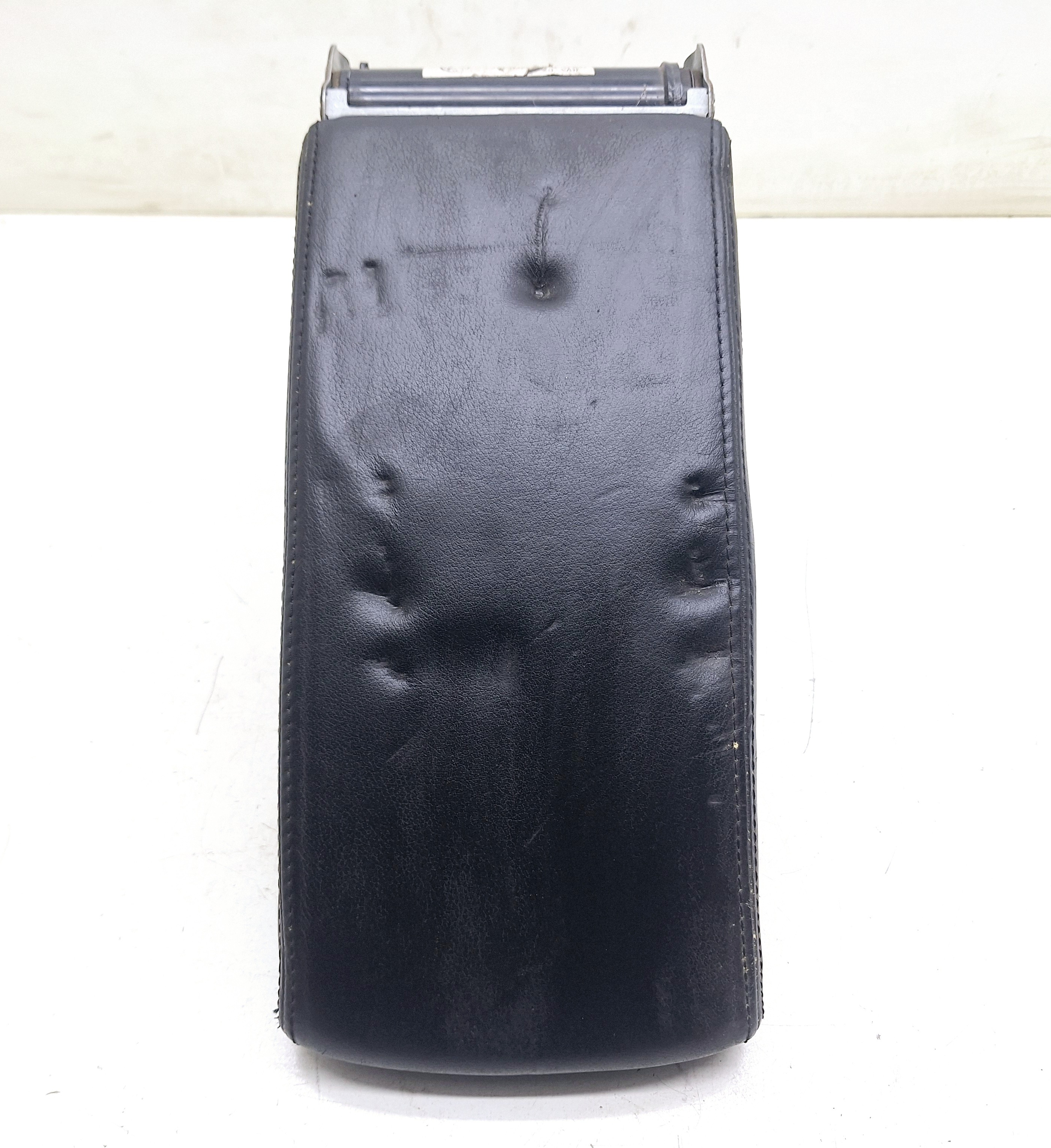 Apoio Braço Console Central Vw Passat 2.0 2008/ 2009 Preto