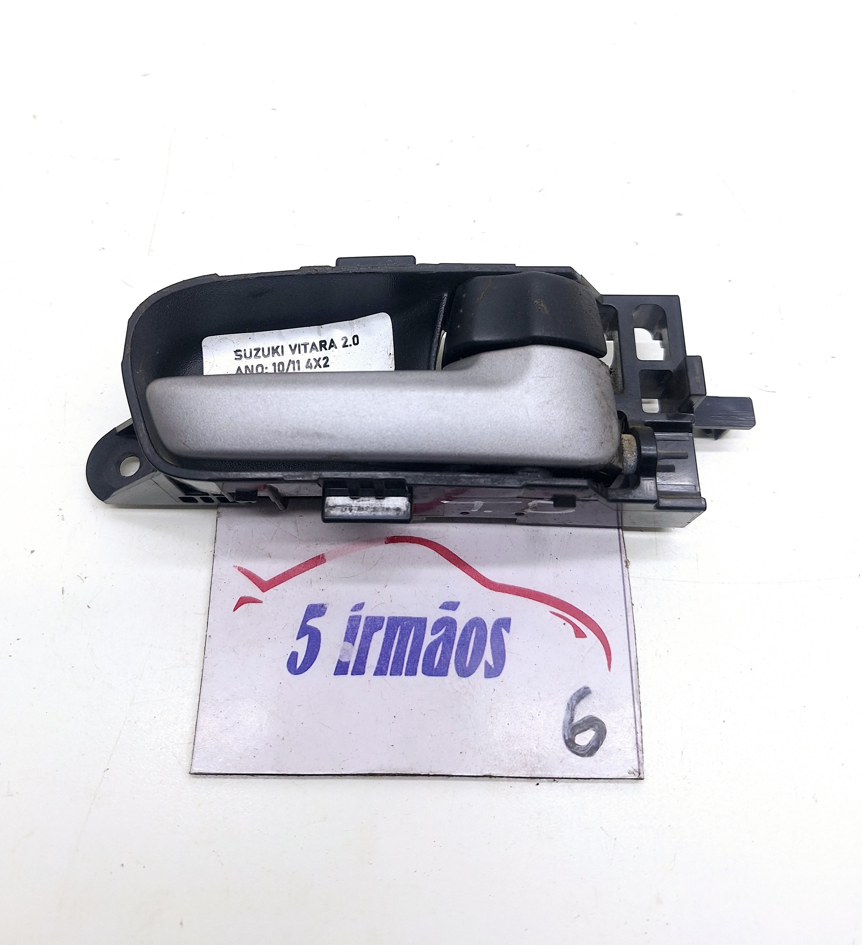 Maçaneta Interna Traseira Direita Grand Vitara 2.0 2011 Prateado Traseira
