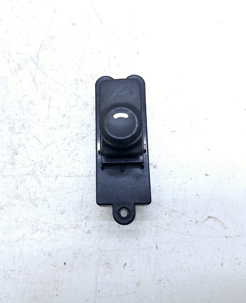 Comando Vidro Traseiro Direito Hyundai I30 2011 2012