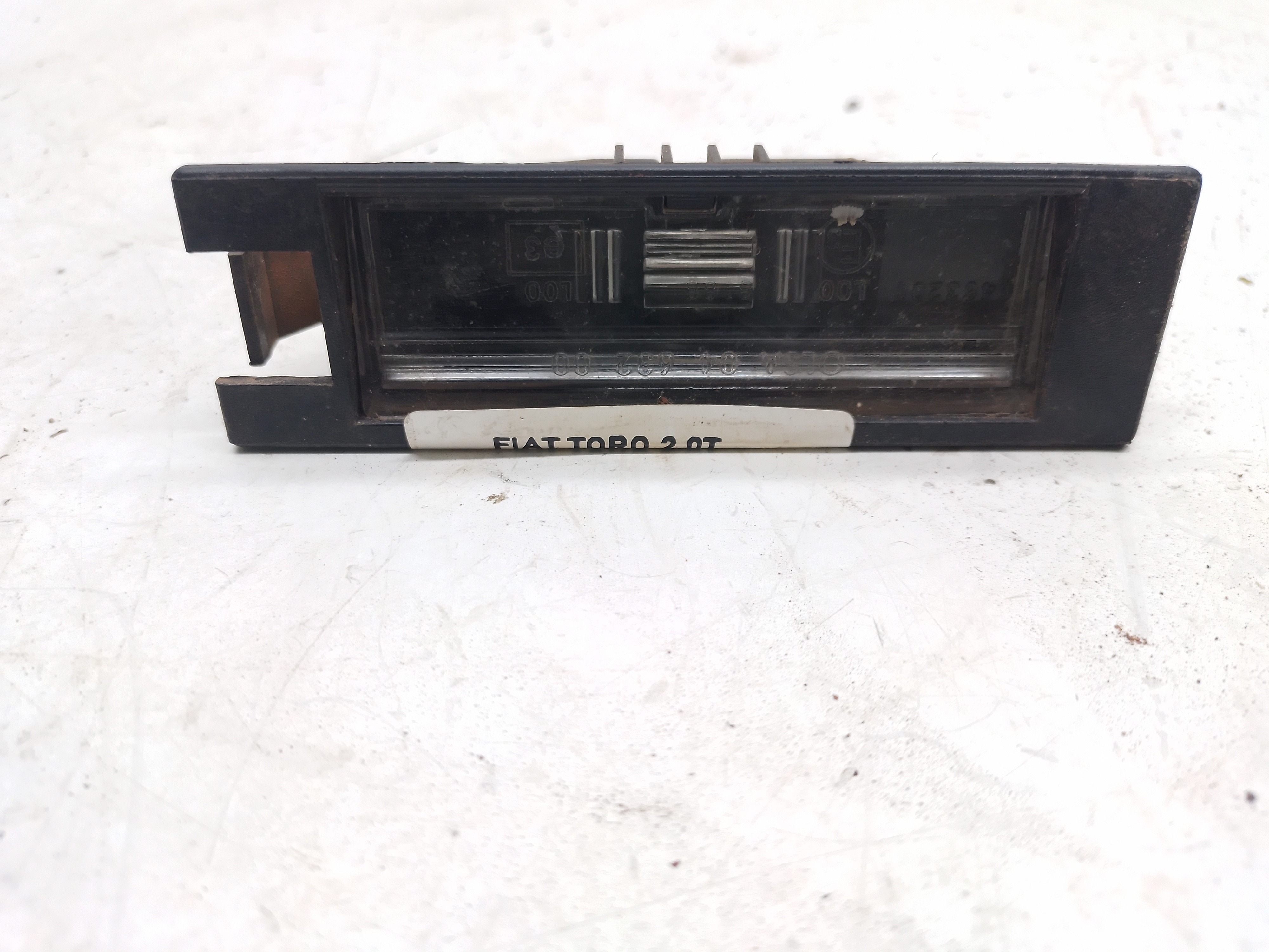 Luz Placa Traseira Fiat Toro 2.0 2020 / 2021 Nº0463200