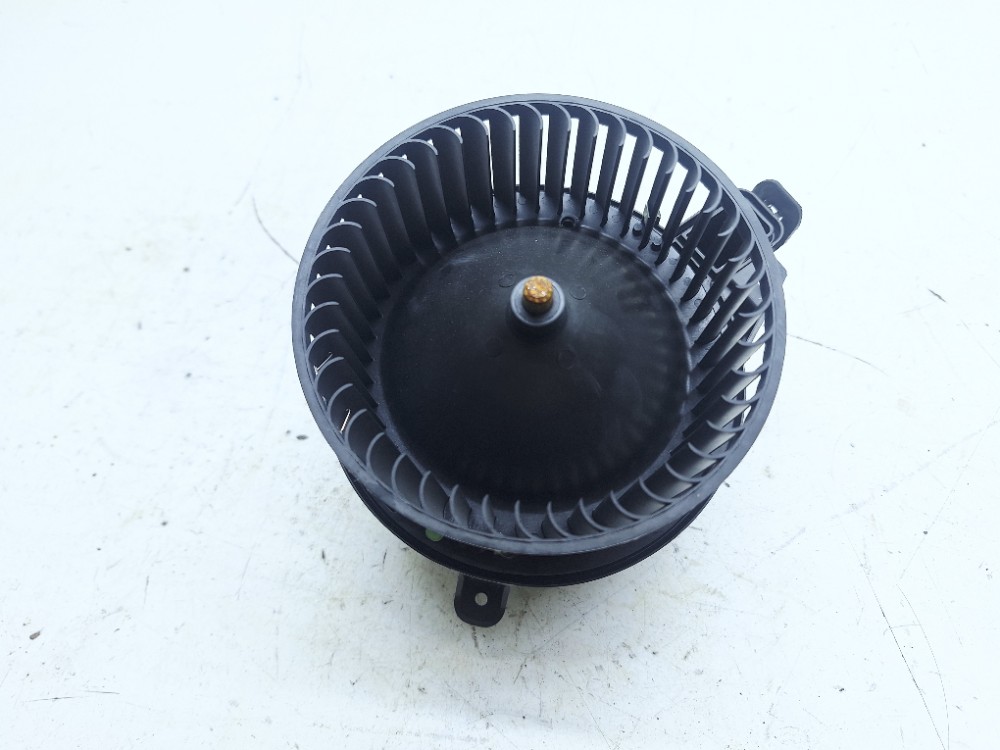 Ventilador Ar Condicionado Vw Polo Gts 1.4 2024 2Q1820021A