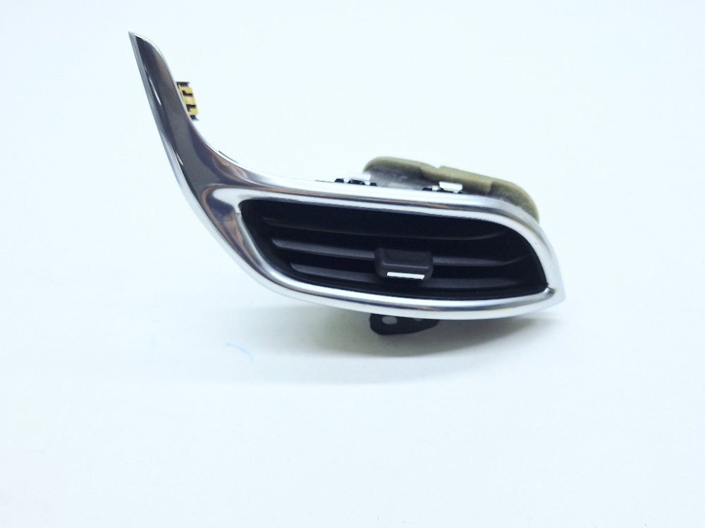Difusor Ar Central Direito Gm Equinox 2.0 2019 84211437
