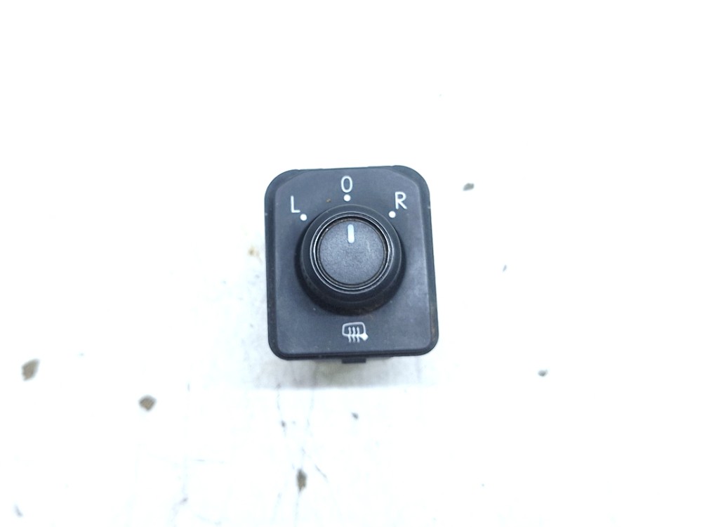 Botão Ajuste Retrovisor Vw Jetta Gli 2.0 2019