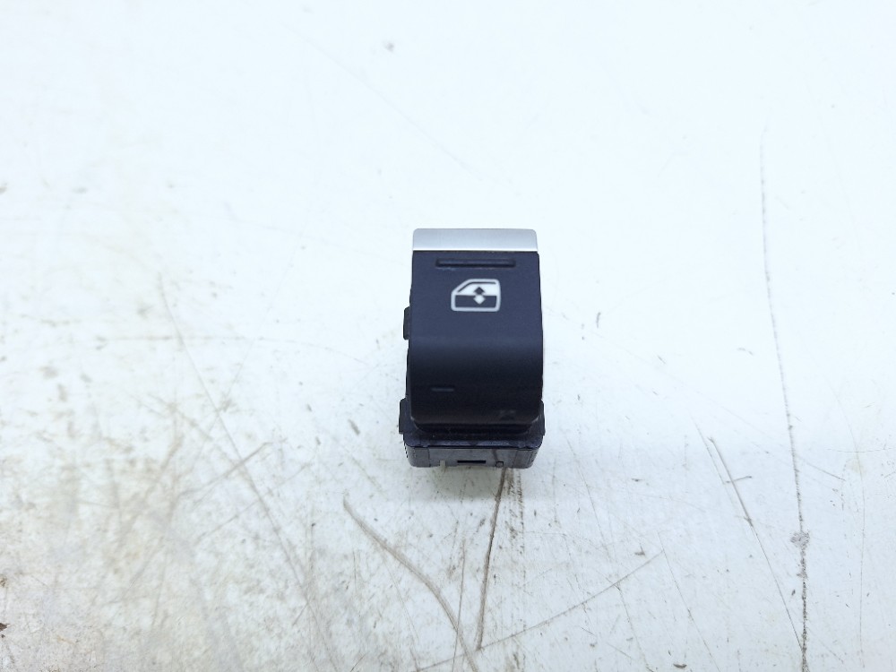 Comando Vidro Traseira Direita Audi Q3 1.4 2020 4k0959855