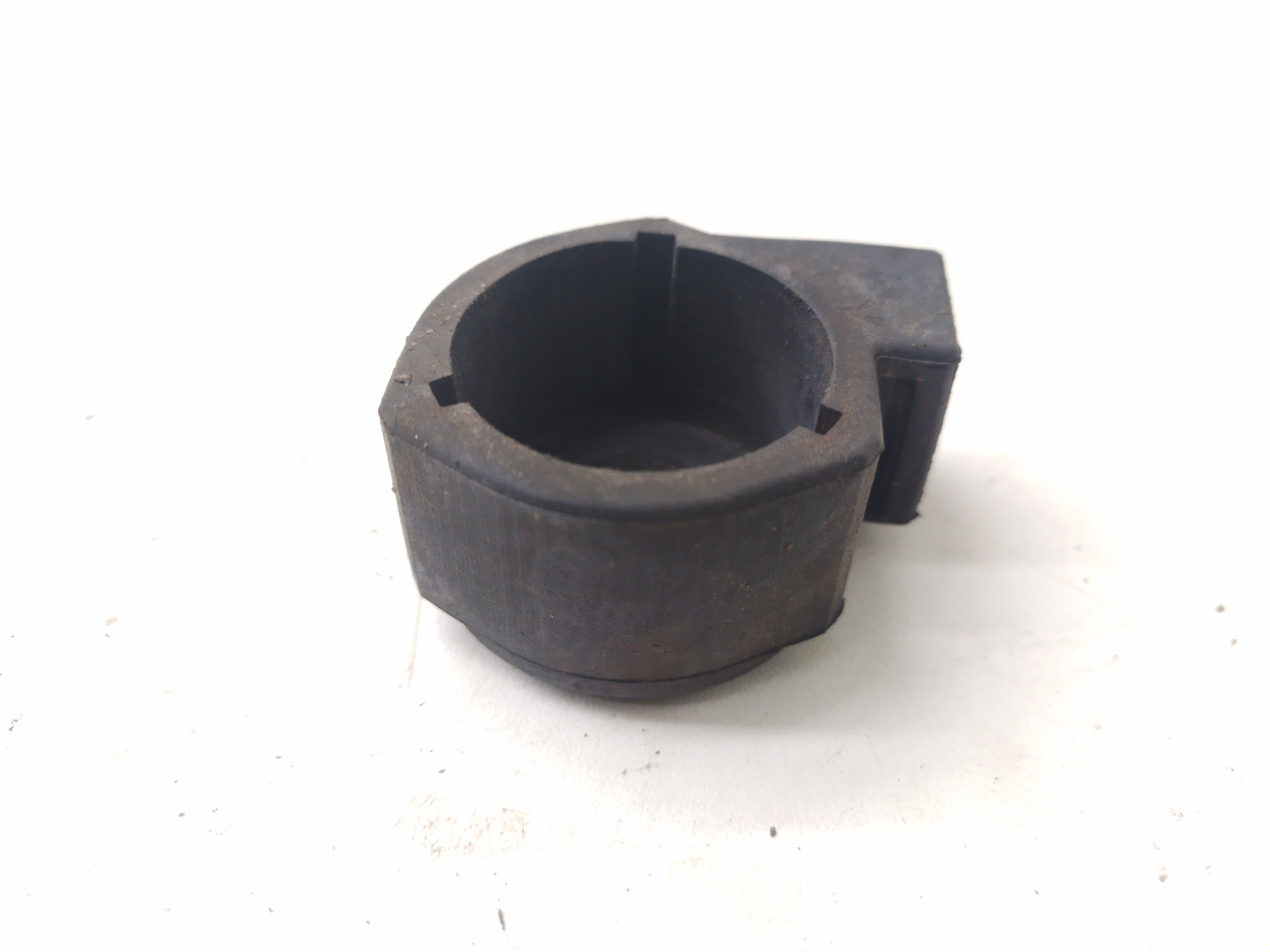 Suporte Válvula Canister Chery  Face 1.3 2011 2012