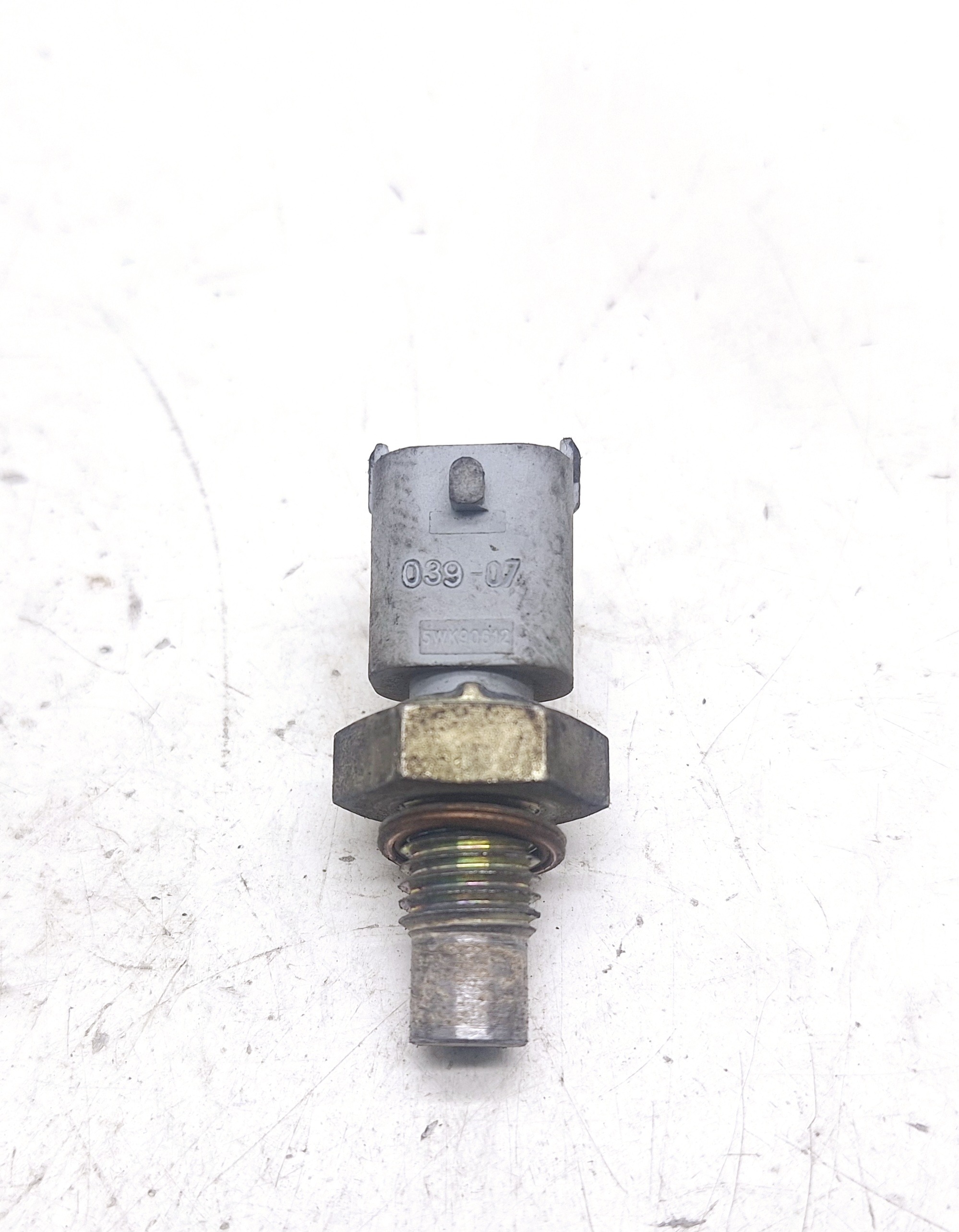 Sensor Temperatura Porsche Cayenne 4.8 V8 2008 5wk90612