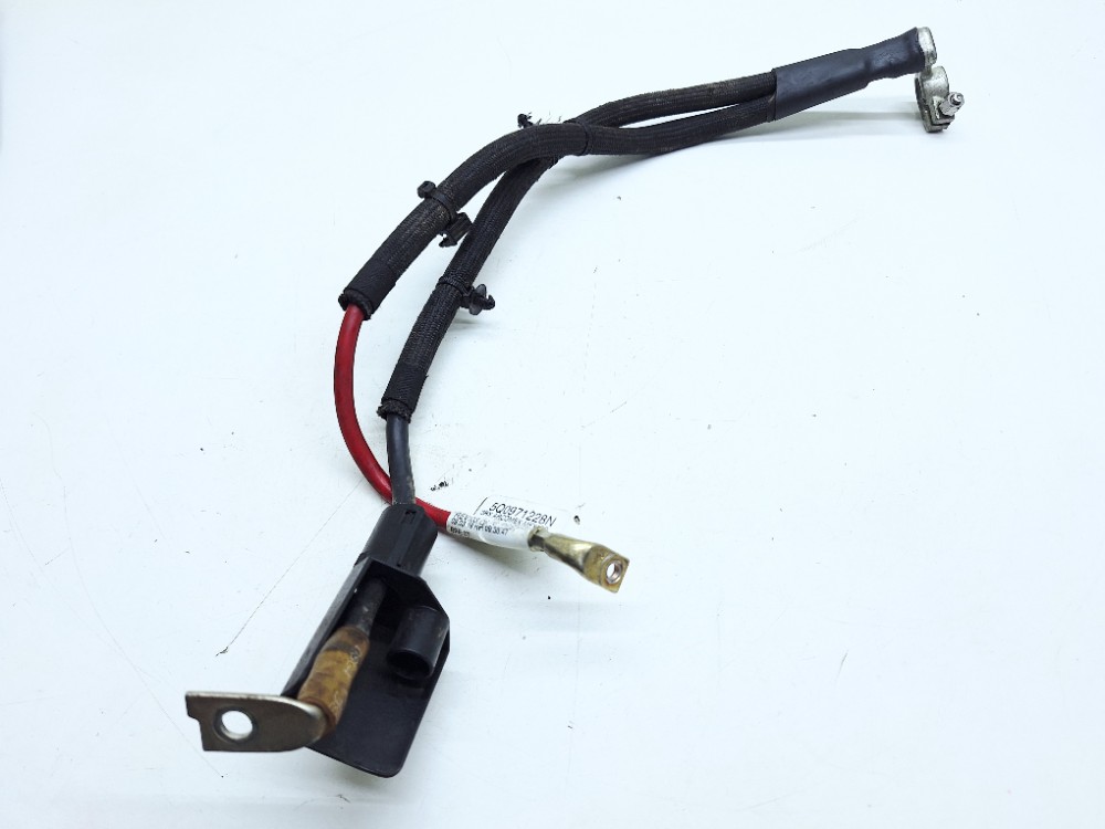 Cabo Polo Positivo Bateria Vw Jetta 1.4 2019 5q0971228n