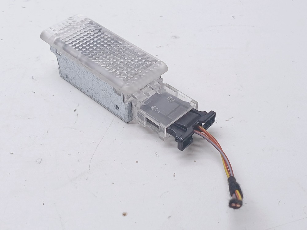 Luz Cortesia Porta Luvas Audi A4 2.0 Tfsi 2017 2018