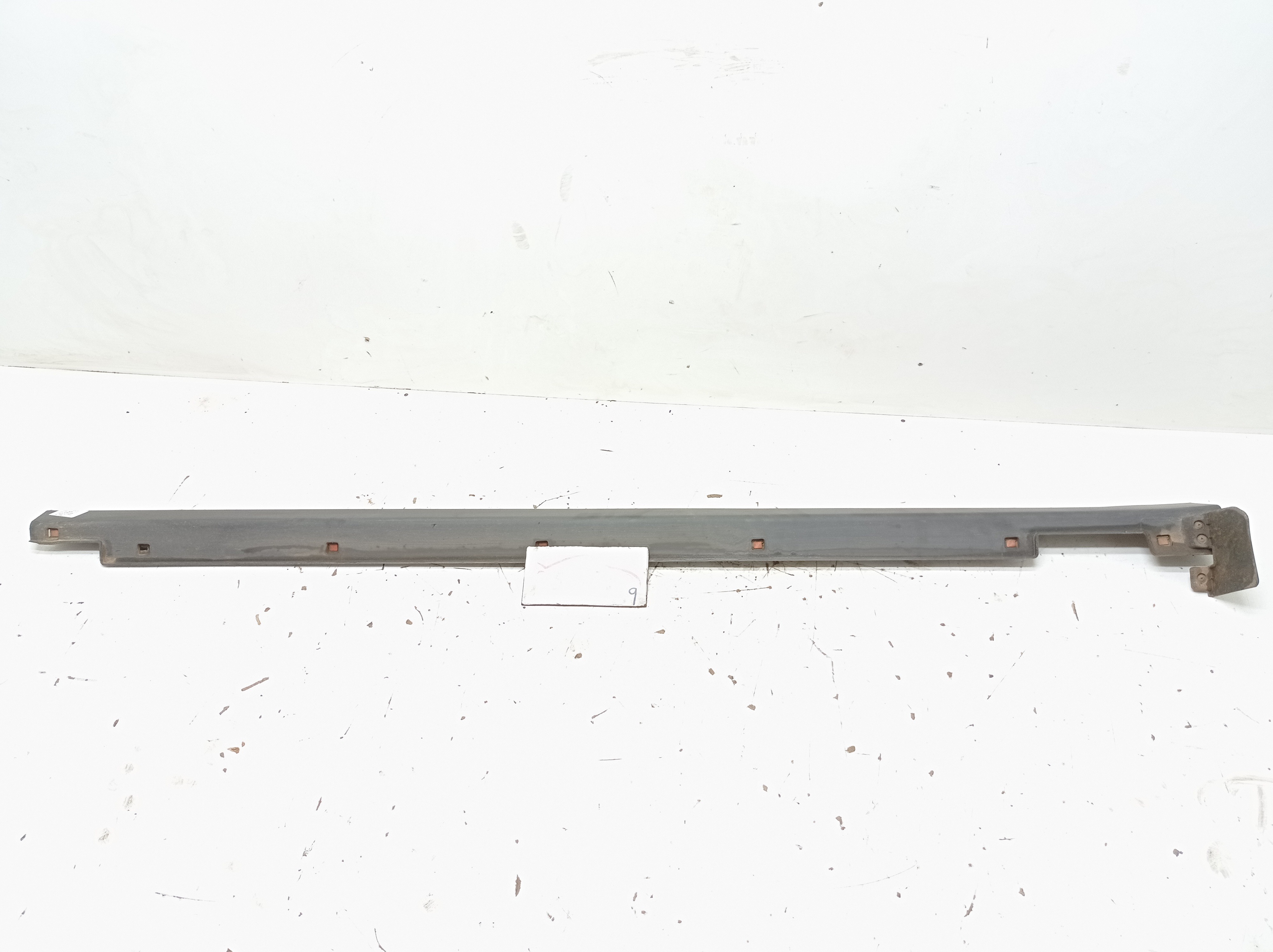 Spoiler Esquerdo Kia Sorento 2.4 2018 / 2019