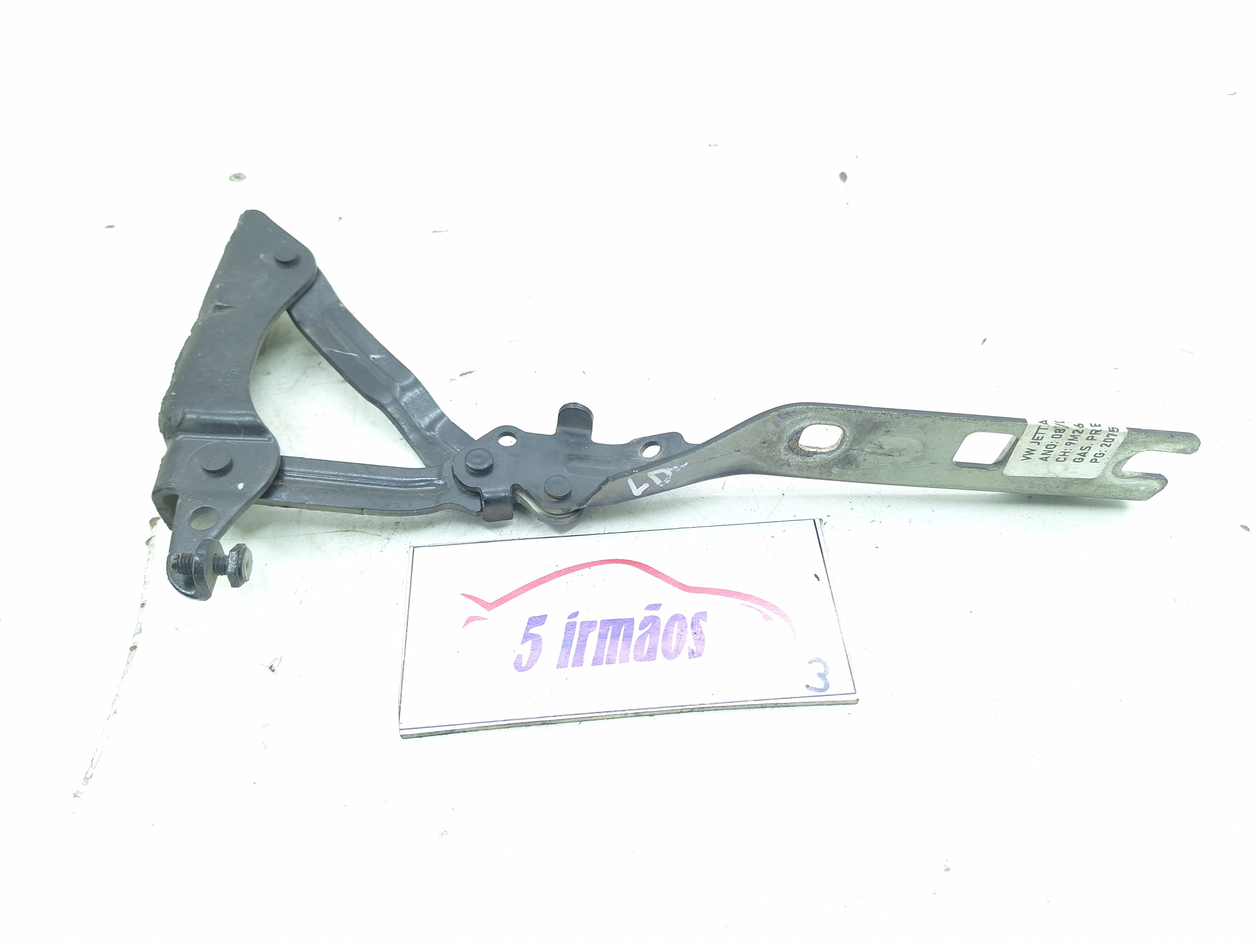 Dobradiça Direita Capô Vw Jetta 2.5 2008 / 2009 / 2010