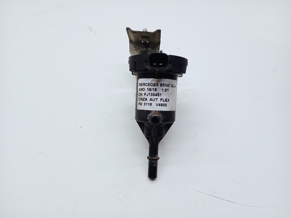 Válvula Canister Mercedes Gla200 1.6 2015 A0014760532
