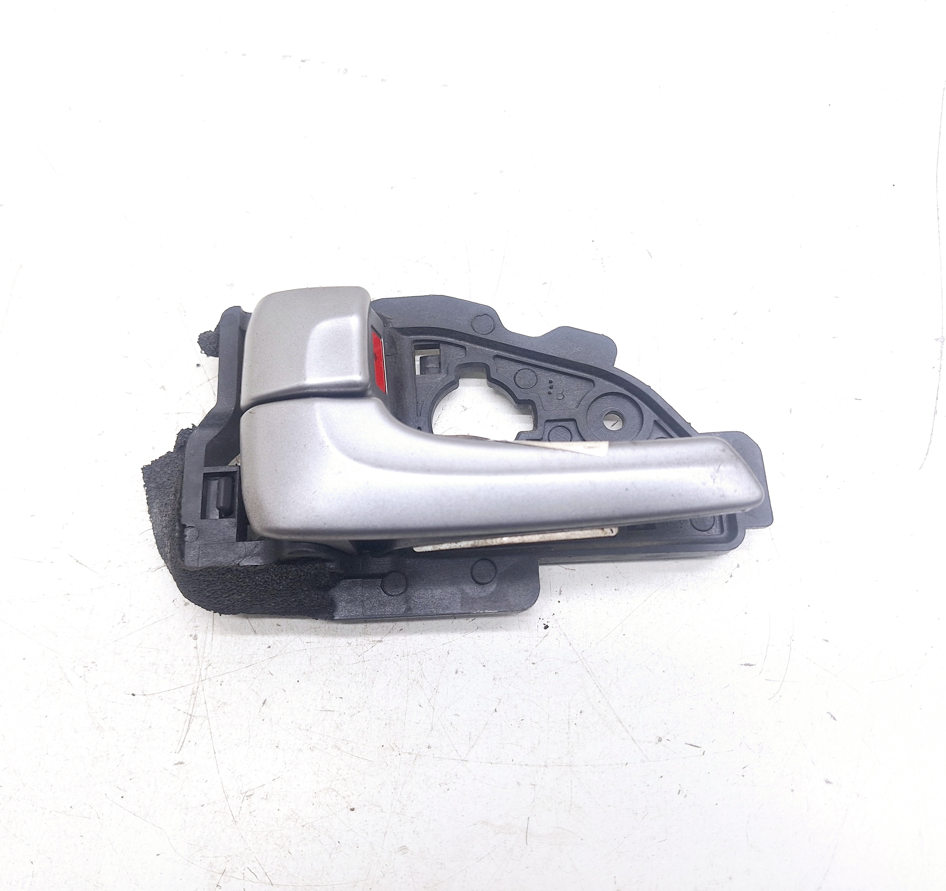 Maçaneta Interna Traseira Esquerda Hyundai Ix35 2.0 2012 Preto Traseira